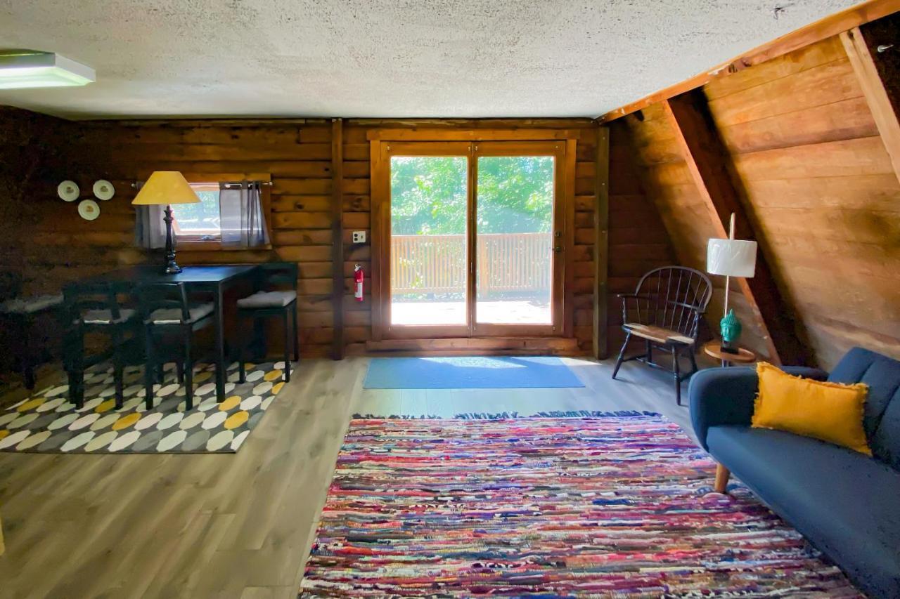 Hikers Haven, A Cozy Cabin Loft Above Bashakill Wildlife Refuge Villa Wurtsboro Exterior foto